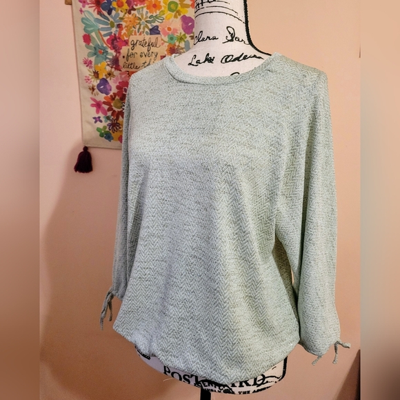 Mint Green Shimmery & Stretchy Lightweight Sweater, 3/4 Tie Sleeve, EUC, L - Picture 5 of 9
